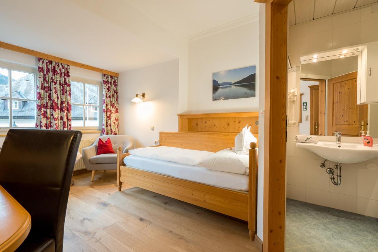 Hotel-Garni Schernthaner Sankt Gilgen Eksteriør billede